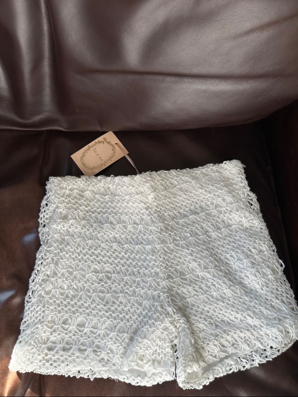 NWT Toi et Moi White Knit Crochet Stretch Shorts